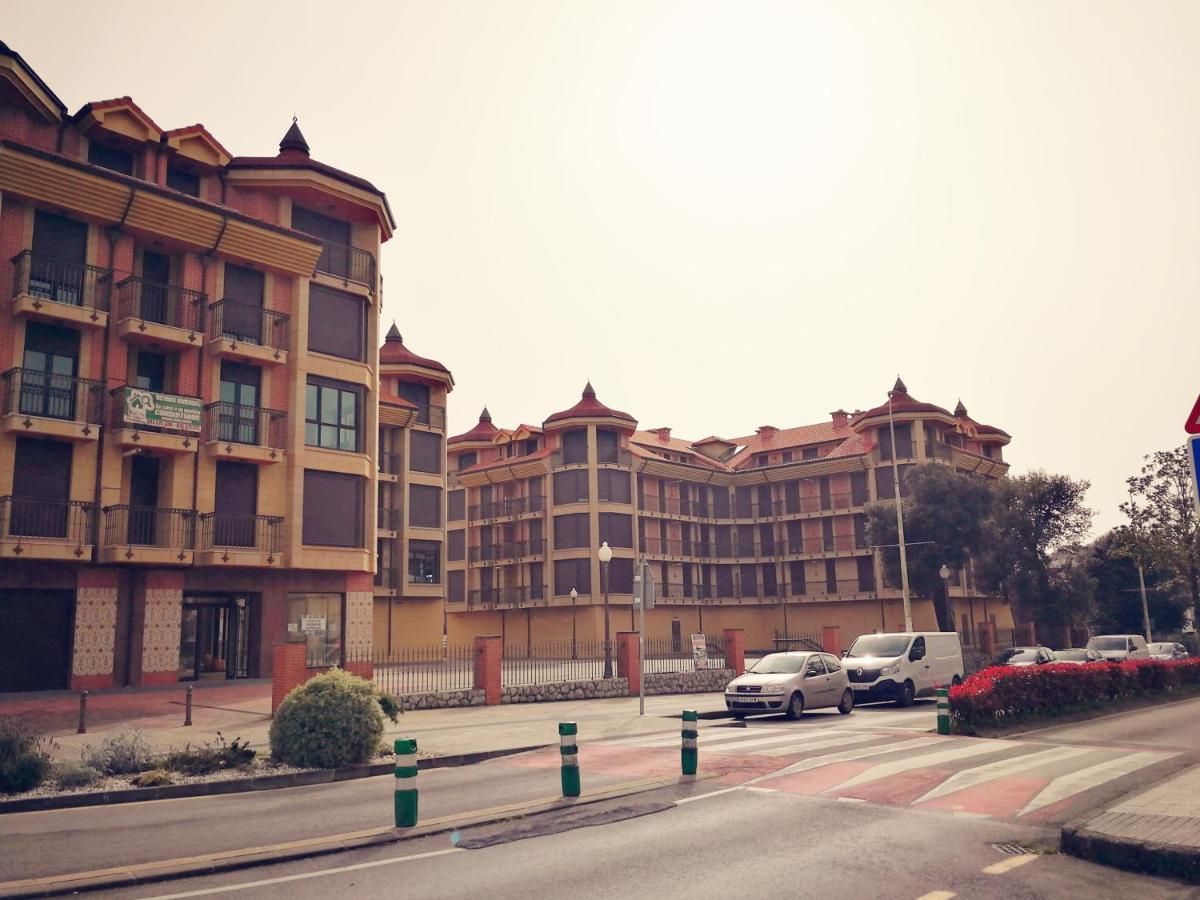 Apartamentos Gran Socaire De Noja Luaran gambar